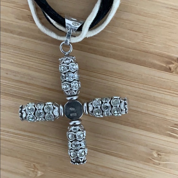 Silver cross pendant necklace on 2 tone rope - Picture 4 of 4
